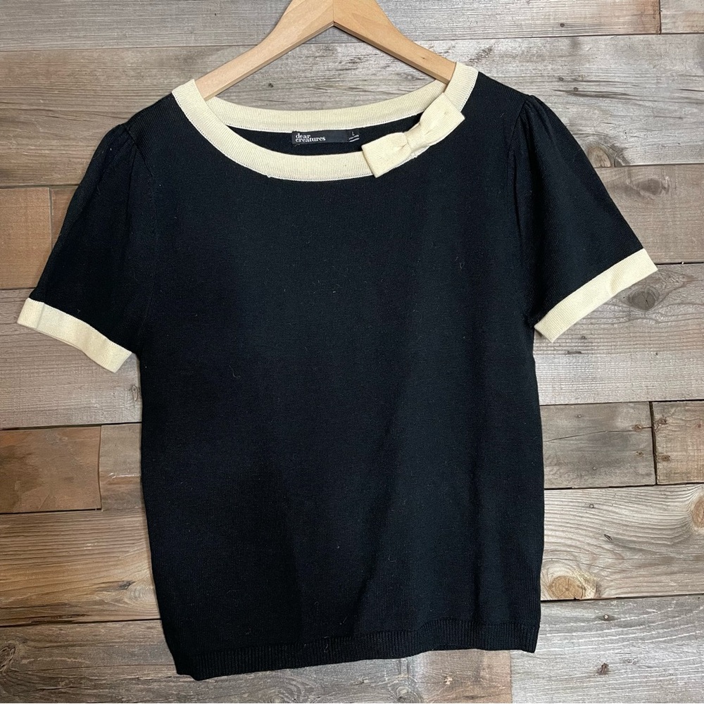 Adorable Dear Creatures short sleeve sweater